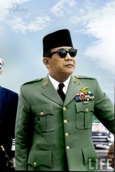 Detail Gambar Tokoh Pahlawan Soekarno Nomer 6