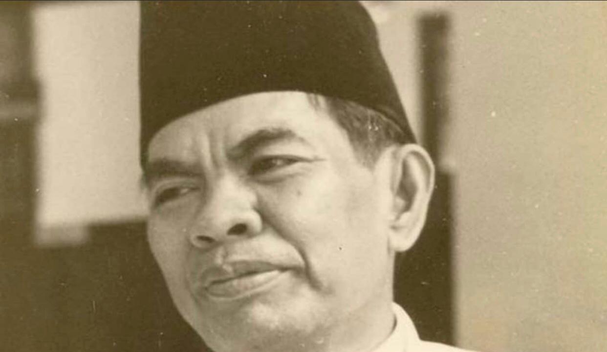 Detail Gambar Tokoh Pengusul Dasar Negara Nomer 46