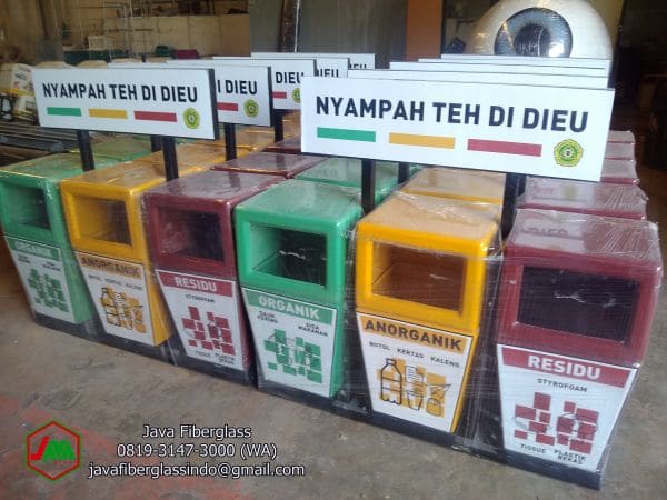 Detail Gambar Tong Sampah Animasi Nomer 54