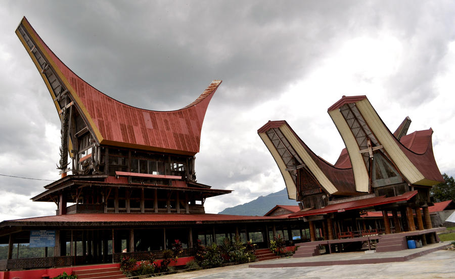 Detail Gambar Tongkonan Toraja Nomer 22