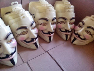 Detail Gambar Topeng Anonymous Asli Nomer 24