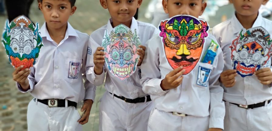 Detail Gambar Topeng Nusantara Nomer 31