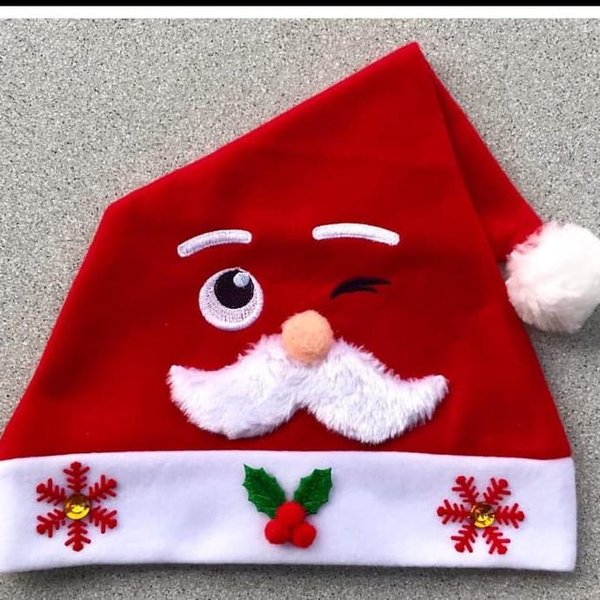 Detail Gambar Topi Santa Claus Nomer 30