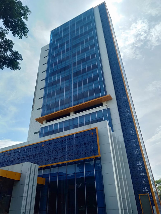 Gambar Tower Bank Sultra - KibrisPDR