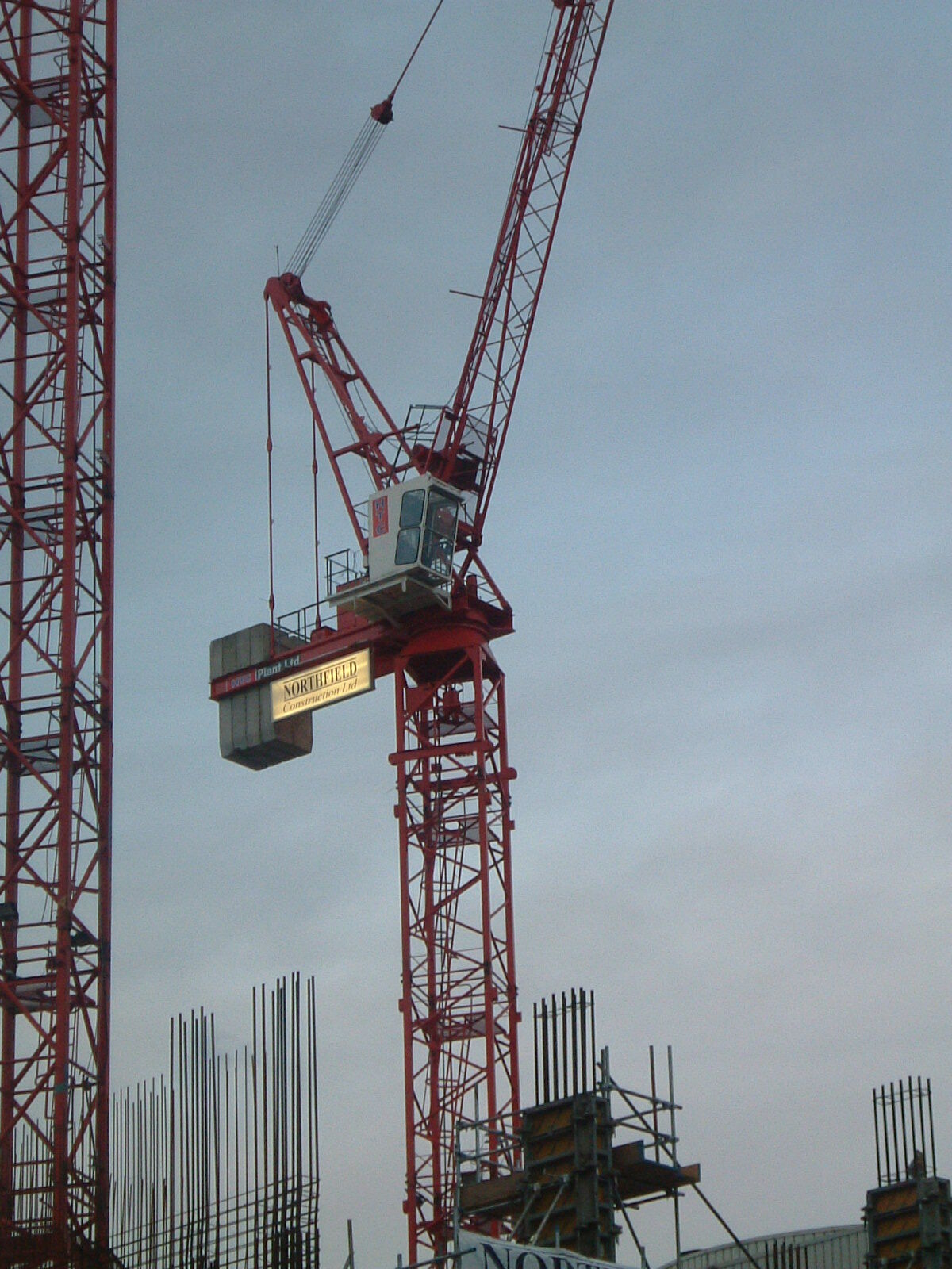 Detail Gambar Tower Crane Nomer 36