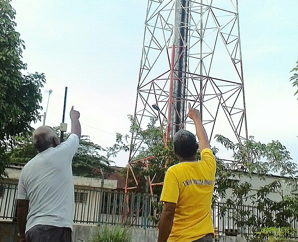 Detail Gambar Tower Telkomsel Nomer 26