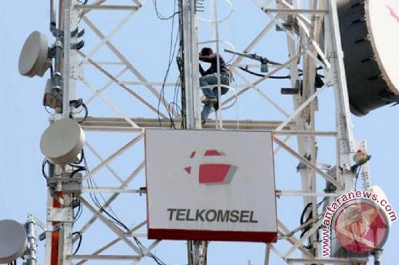 Detail Gambar Tower Telkomsel Nomer 38