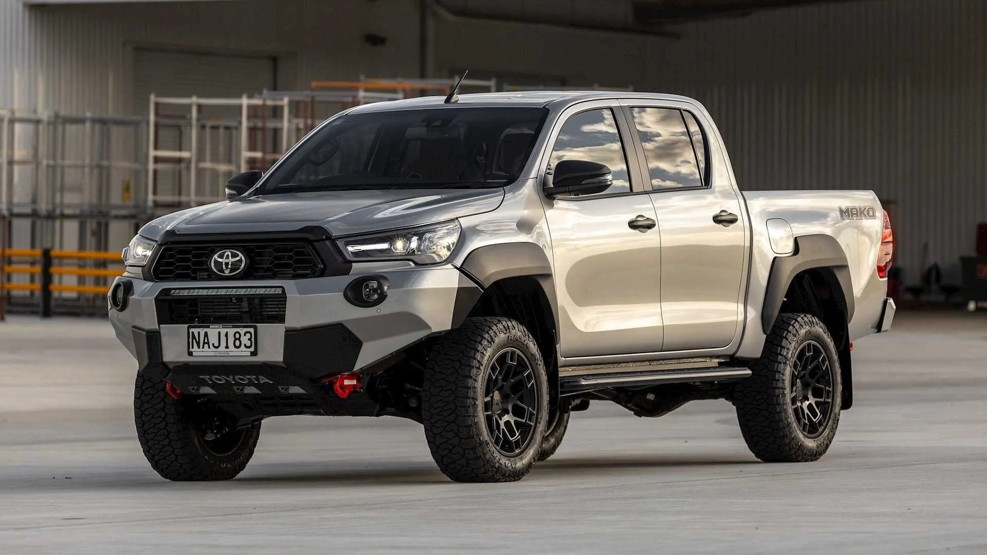 Detail Gambar Toyota Hilux Terbaru Nomer 39