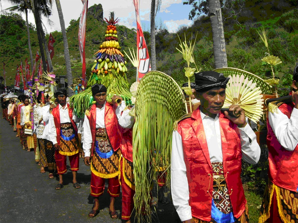 Detail Gambar Tradisi Indonesia Nomer 19