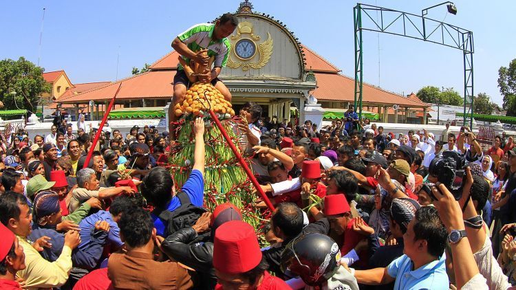 Detail Gambar Tradisi Indonesia Nomer 28