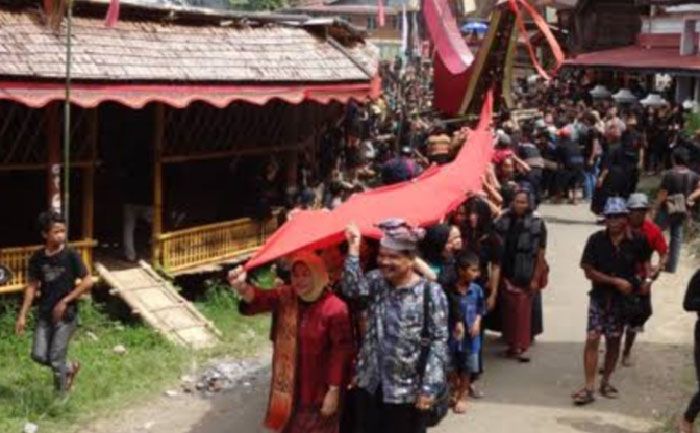 Detail Gambar Tradisi Indonesia Nomer 52