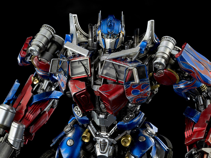 Detail Gambar Transformer Optimus Prime Nomer 12