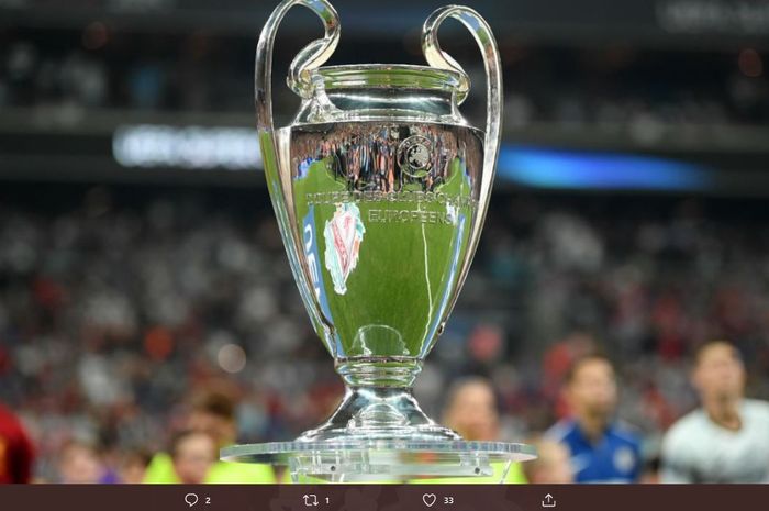 Detail Gambar Trofi Liga Champions Nomer 13