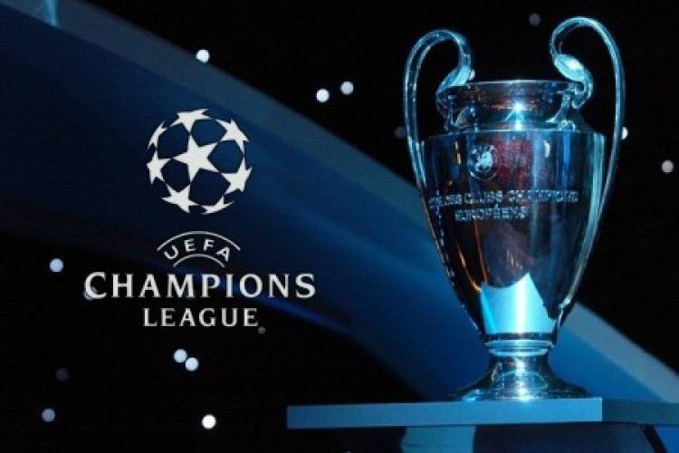 Detail Gambar Trofi Liga Champions Nomer 32