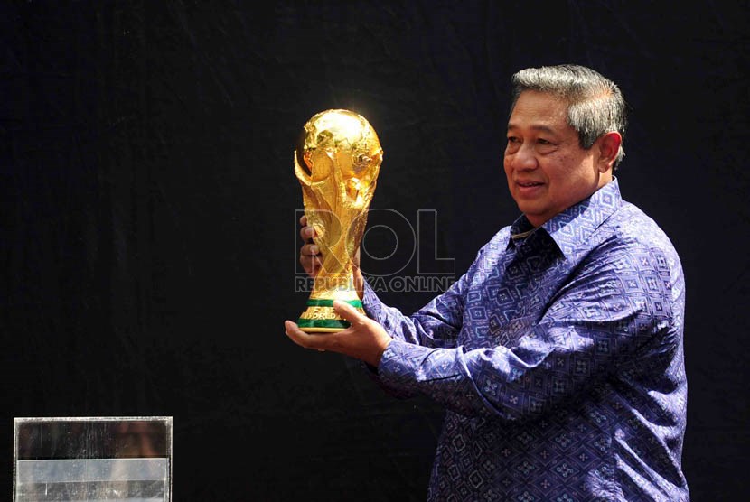 Detail Gambar Trofi Piala Dunia 2014 Nomer 22