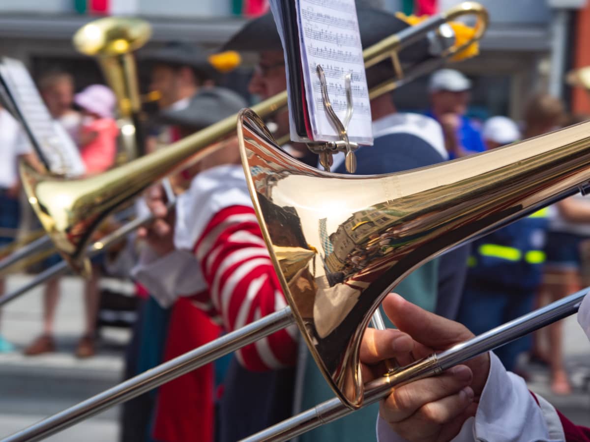 Detail Gambar Trombone Nomer 35