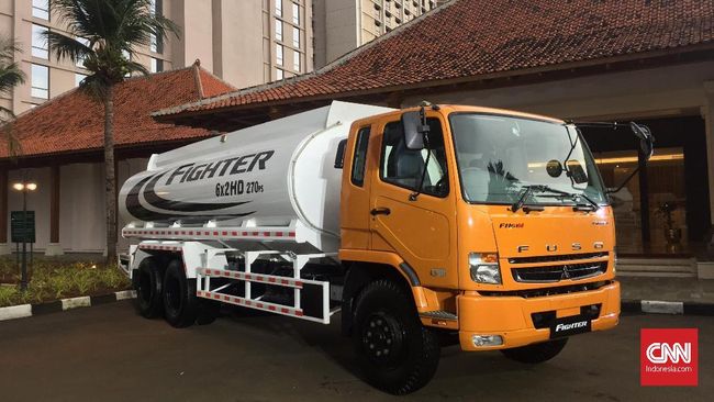 Detail Gambar Truk Fuso Modifikasi Nomer 6