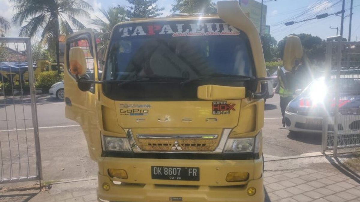 Detail Gambar Truk Kuning Nomer 36