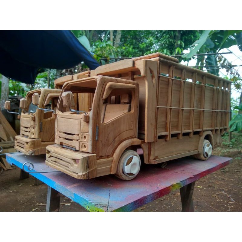 Detail Gambar Truk Miniatur Dari Kayu Nomer 13