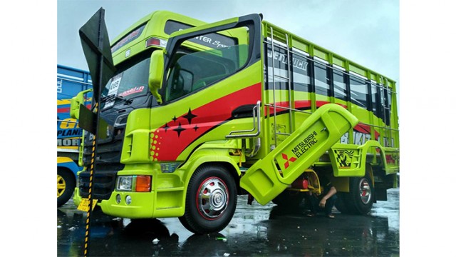 Detail Gambar Truk Scania Modifikasi Nomer 8