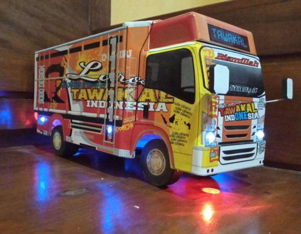 Detail Gambar Truk Tawakal Indonesia Nomer 27