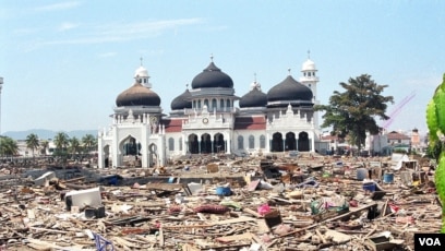 Detail Gambar Tsunami Aceh Nomer 3