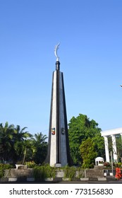 Detail Gambar Tugu Kujang Nomer 27