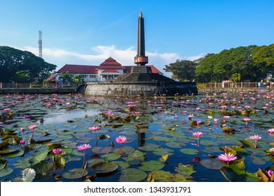 Detail Gambar Tugu Malang Nomer 4