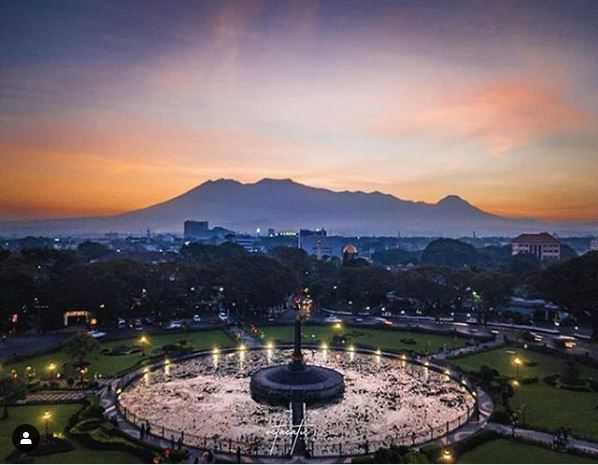 Download Gambar Tugu Malang Nomer 34