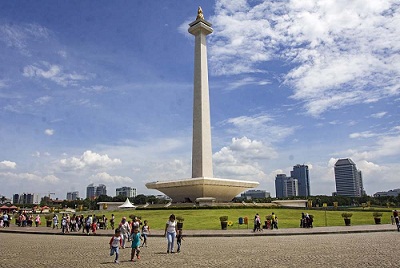 Detail Gambar Tugu Monas Nomer 31