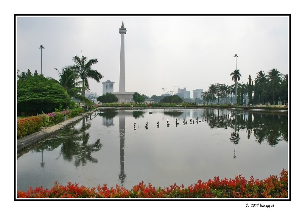 Detail Gambar Tugu Monas Jakarta Nomer 57