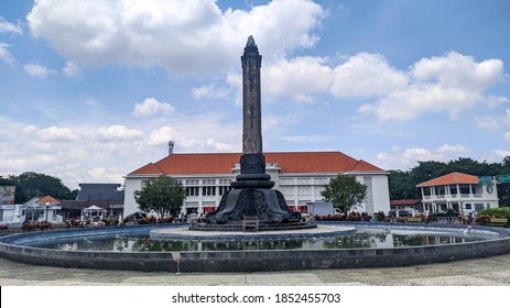 Detail Gambar Tugu Muda Semarang Nomer 3