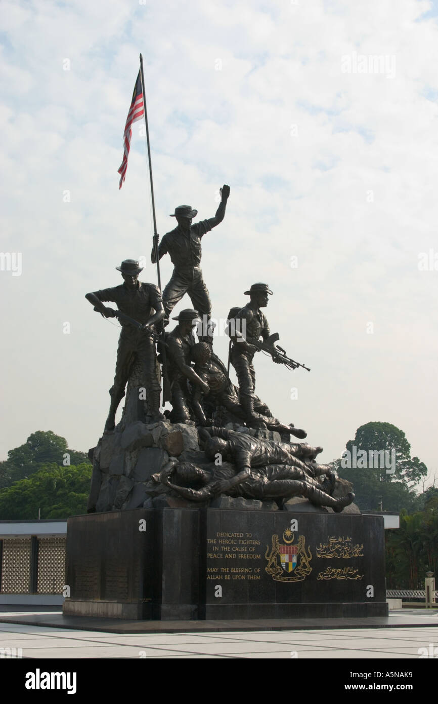 Detail Gambar Tugu Negara Malaysia Nomer 21