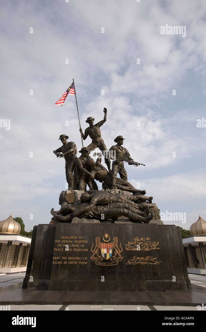 Detail Gambar Tugu Negara Malaysia Nomer 4