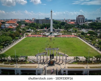 Detail Gambar Tugu Pahlawan Nomer 32