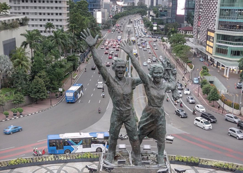 Detail Gambar Tugu Pancoran Nomer 36