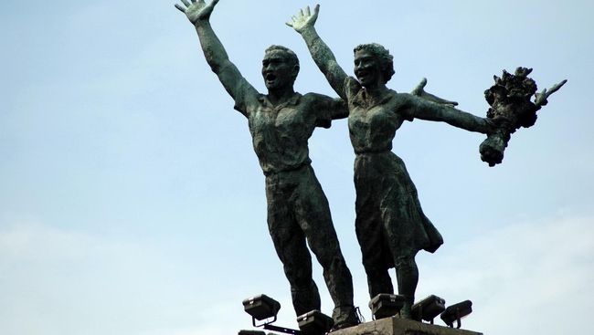 Detail Gambar Tugu Pancoran Nomer 40