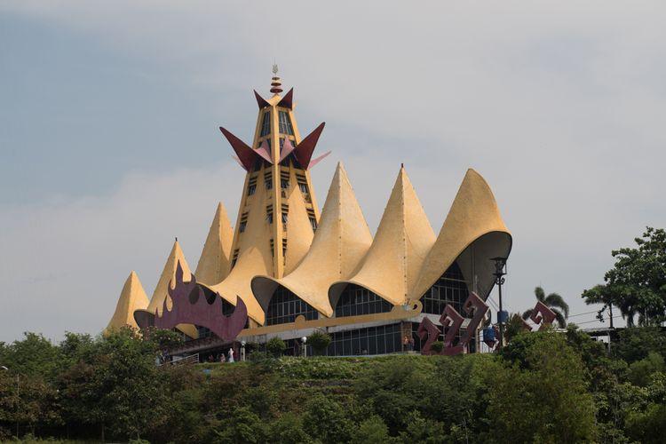 Detail Gambar Tugu Salak Di Sore Hari Nomer 8