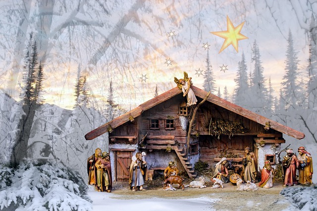 Detail Gambar Tuhan Yesus Lahir Di Kandang Domba Nomer 40