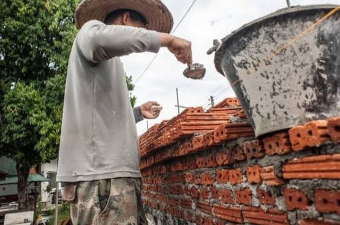 Detail Gambar Tukang Bangunan Rumah Nomer 36