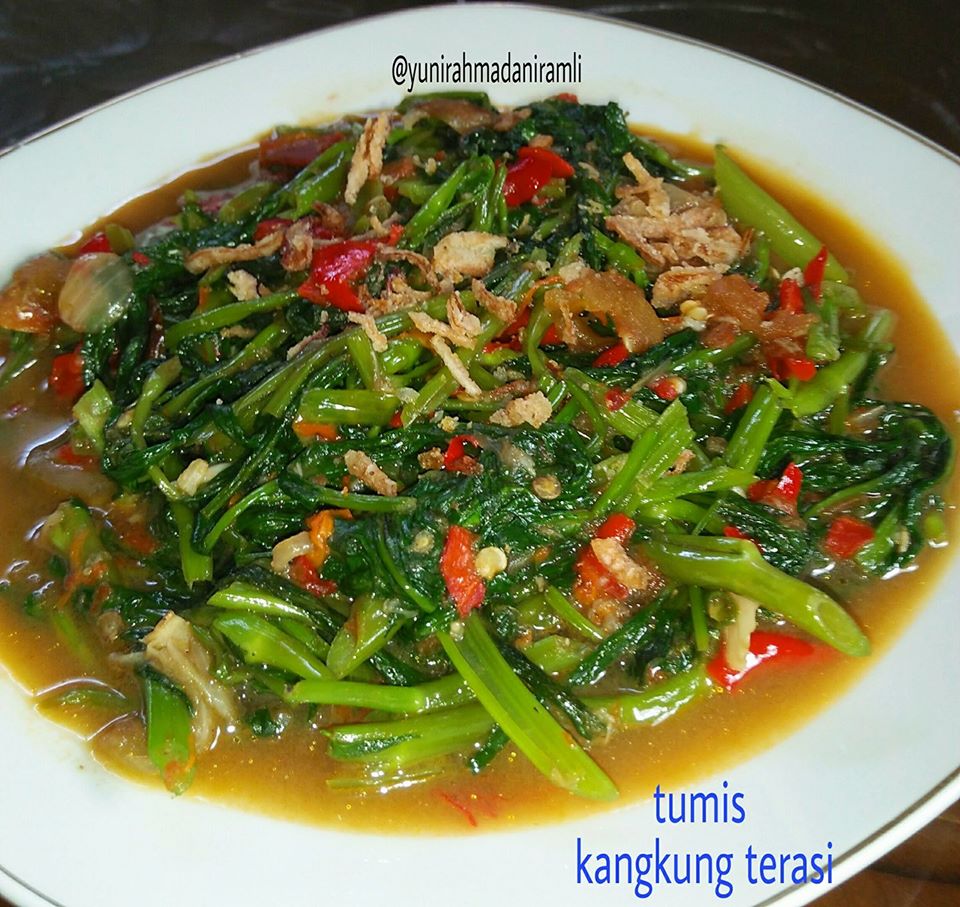 Detail Gambar Tumis Kangkung Nomer 50