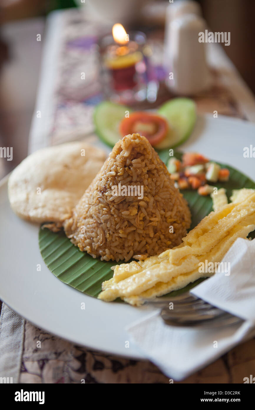 Detail Gambar Tumpeng Nasi Goreng Nomer 41