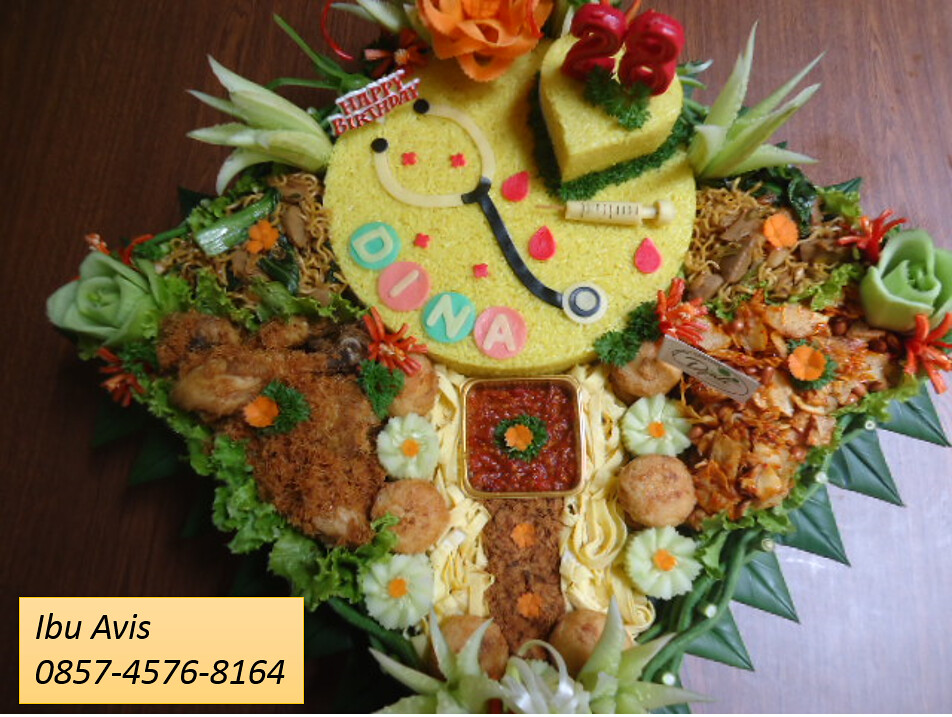 Detail Gambar Tumpeng Nasi Kuning Ulang Tahun Nomer 13