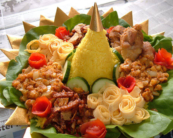 Detail Gambar Tumpeng Nasi Kuning Ulang Tahun Nomer 22