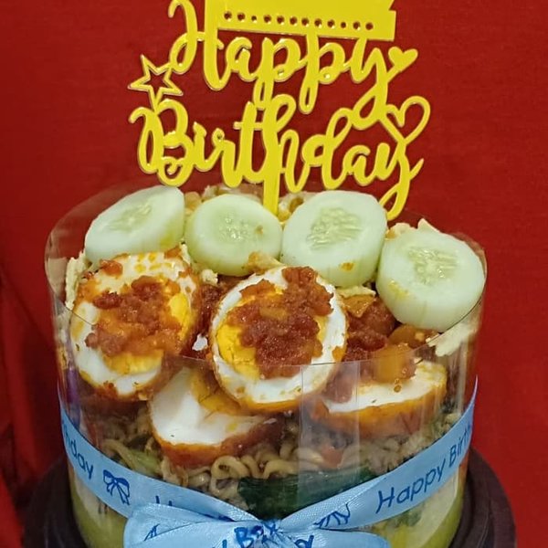 Detail Gambar Tumpeng Nasi Kuning Ulang Tahun Nomer 30