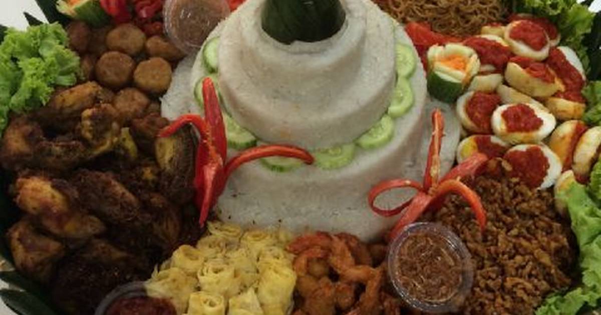 Detail Gambar Tumpeng Nasi Putih Urap Nomer 13