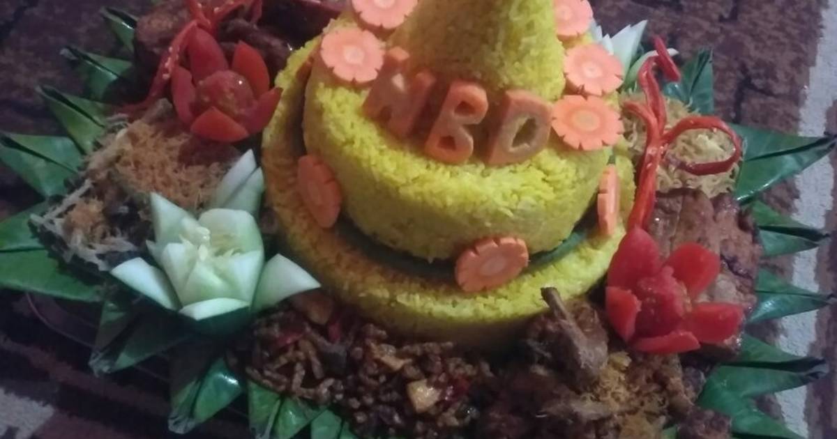 Detail Gambar Tumpeng Ulang Tahun Nomer 17