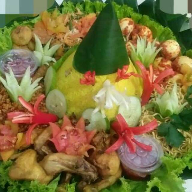 Detail Gambar Tumpeng Ulang Tahun Nomer 52