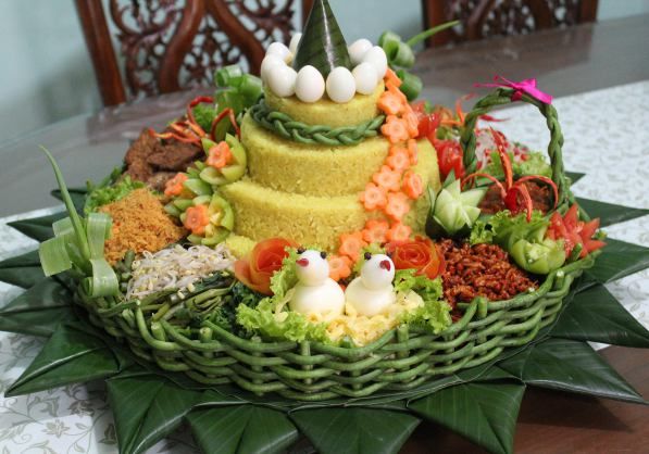 Detail Gambar Tumpeng Ulang Tahun Lucu Nomer 3