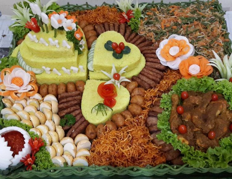 Detail Gambar Tumpeng Ulang Tahun Lucu Nomer 49